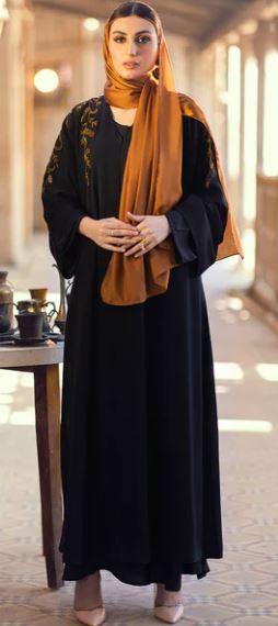 LEILA ABAYA